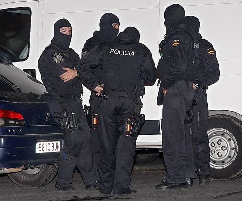 Policía