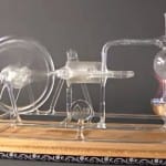 Máquina de vapor de cristal