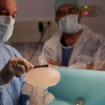 Los peligrosos implantes mamarios