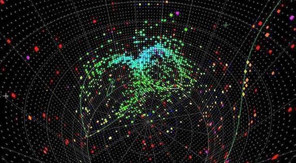 Neutrino: enigmático y extraño