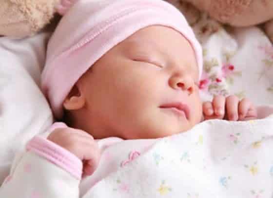 Los bebés, la posición para dormir y la muerte súbita
