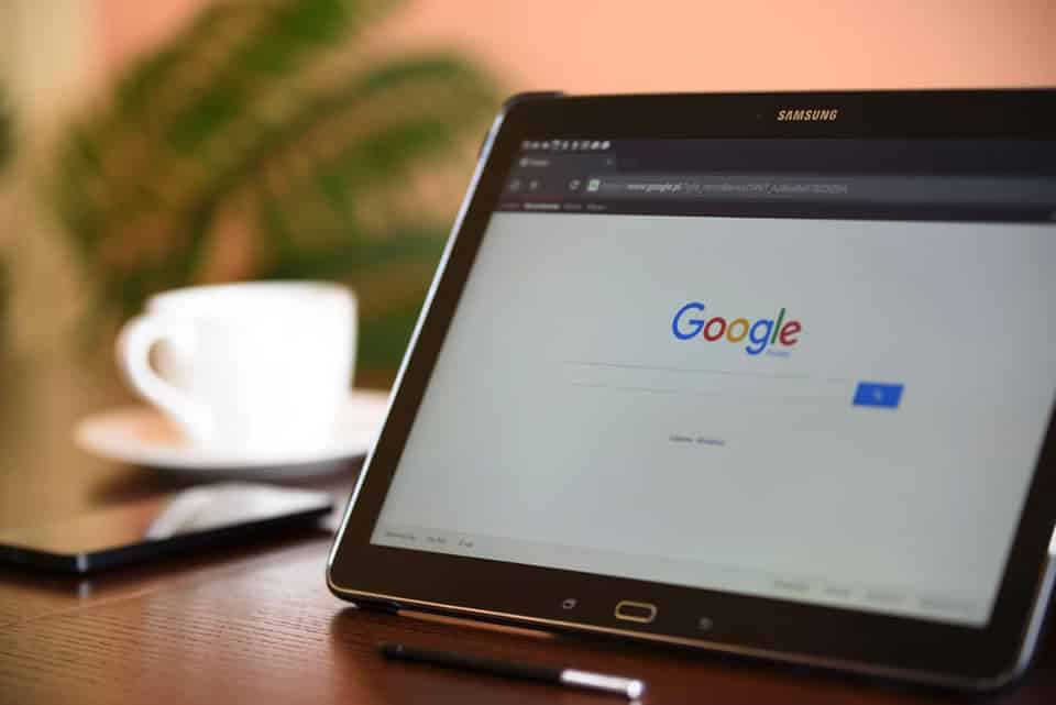 Google modificará su motor de búsqueda para luchar contra las noticias falsas