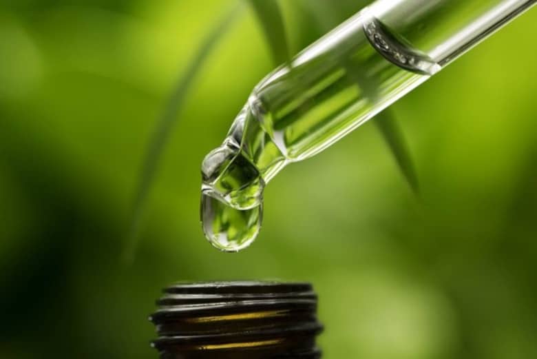 ¿Puede el aceite de CBD de Fórmula Swiss curar el cáncer de piel?