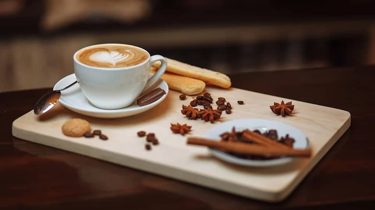 Reducir los riesgos de padecer cáncer de hígado tomando café