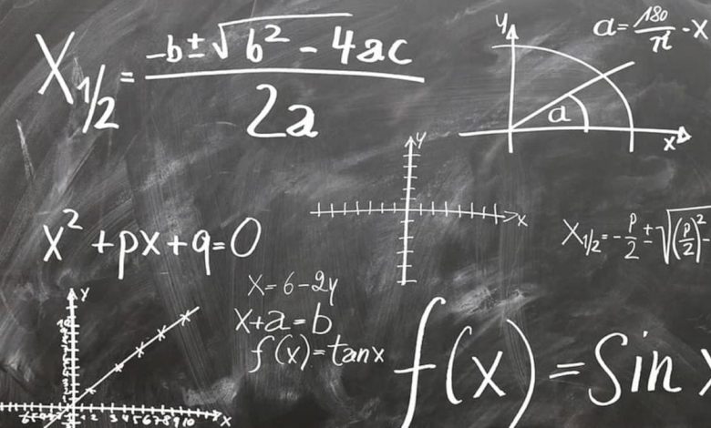 Efectúa operaciones algebraicas con Algebra Calculator