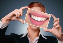 ¿Qué es la cirugía de implantes dentales y cuáles son los beneficios de los implantes dentales?