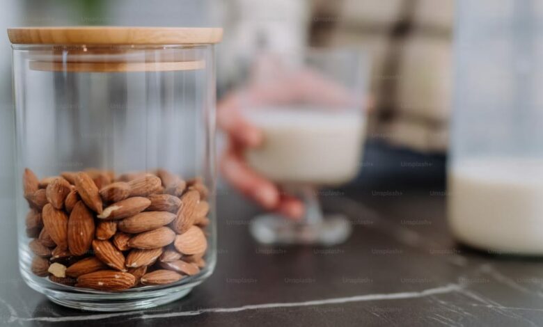 ¿Es bueno comer almendras para perder peso?