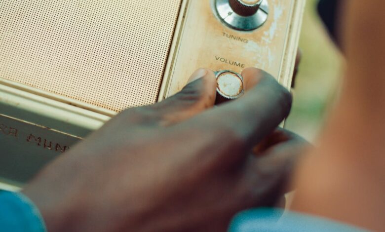 Radio y televisión online con Simple Radio by Streema