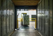 ¿Tercerizar o no la logística de envíos? Ventajas y riesgos para pymes