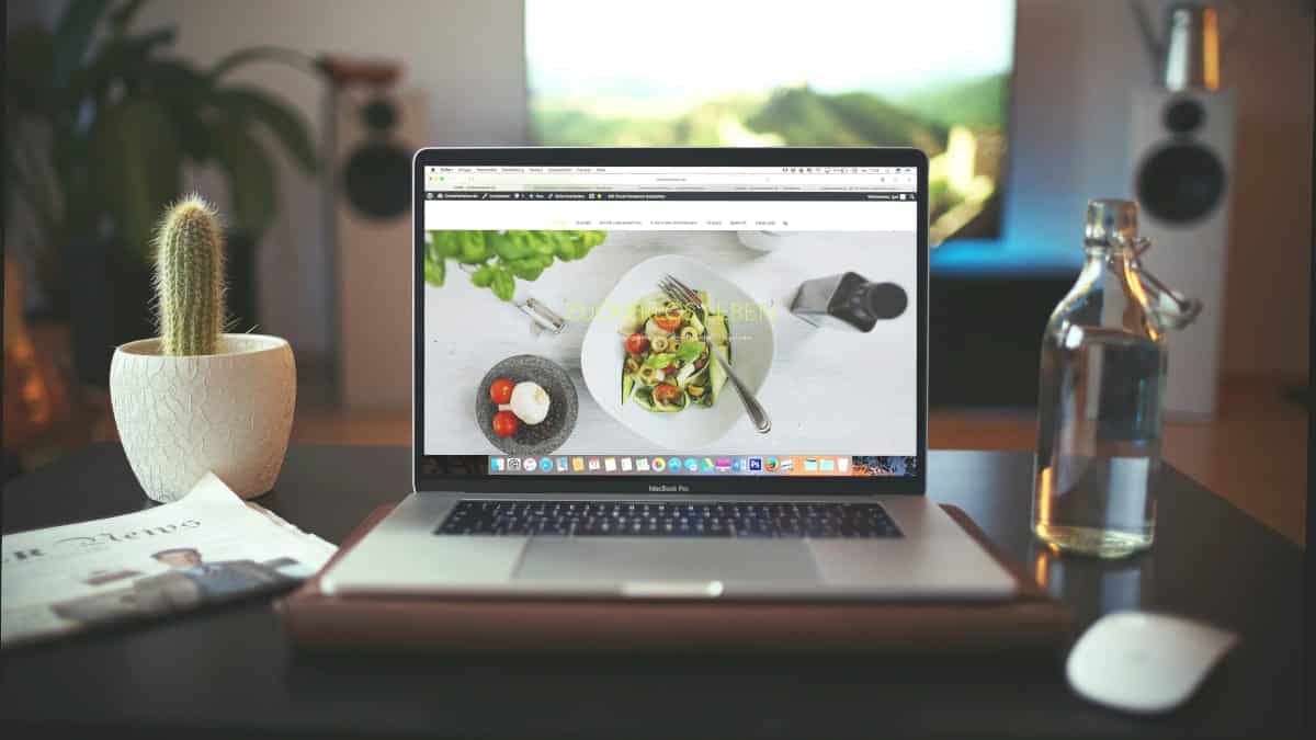 Creador de sitios web con IA gratuito