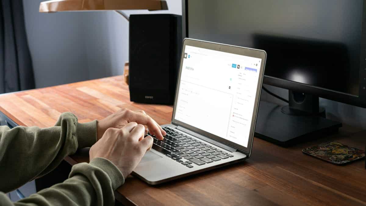 Seguridad de encabezados avanzados y HSTS para WordPress