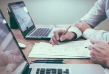 Suprimir las barras de herramientas en el navegador web