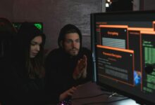 Cómo supervisar en tiempo real contraseñas, violaciones de datos y protección de la identidad