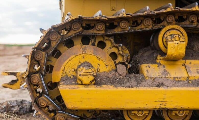 ¿Cuánto tiempo debe durar el tren de rodaje de una excavadora?