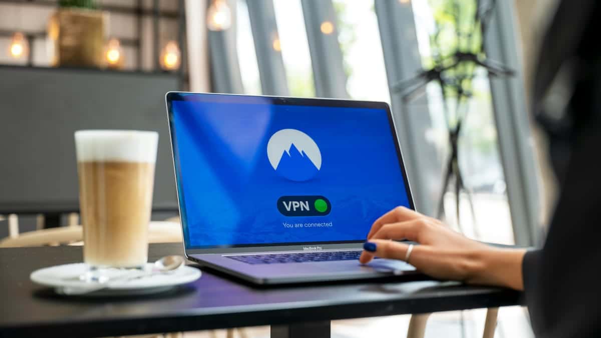 Utilizar una VPN gratuita en su versión básica