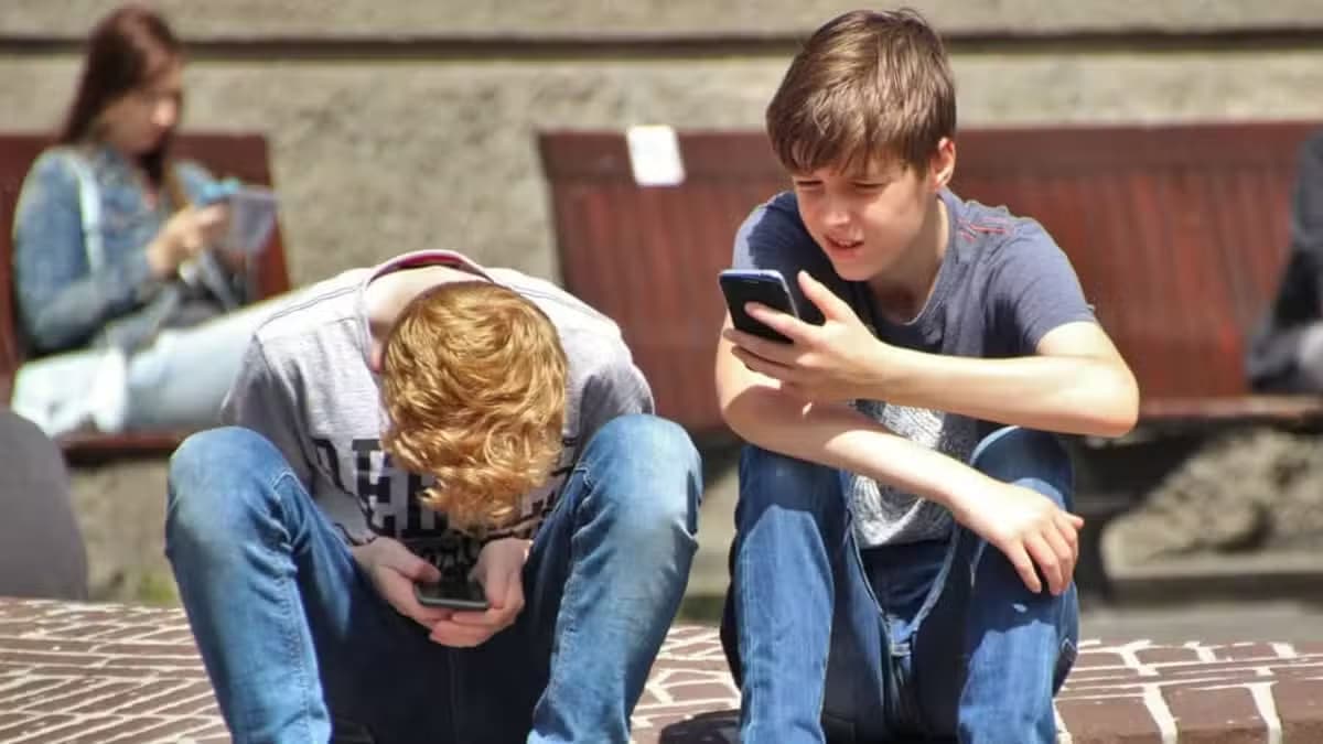 Problemas de adquisición de habilidades en los niños que utilizan en exceso los dispositivos móviles