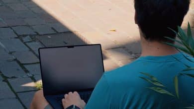 ShyGlass, para difuminar la pantalla de tu ordenador MacBook cuando dejas de mirarla