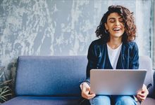 Utilizar cursos de inglés a distancia para aprender el idioma